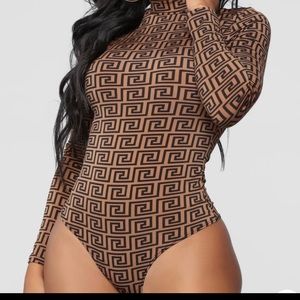 Fashion nova bodysuit